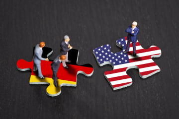 トランプ関税による米国株急落を横目にいち早く最高値を更新！ 「欧州株」の新ファンド登場