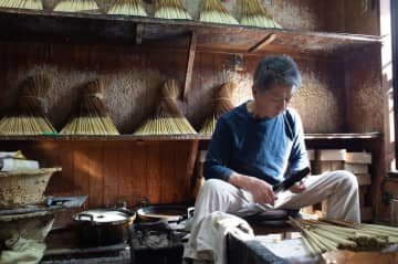 全国の職人たちの技が結集して作られる1本の“和ろうそく”　ドキュメンタリー「炎はつなぐ」公開決定