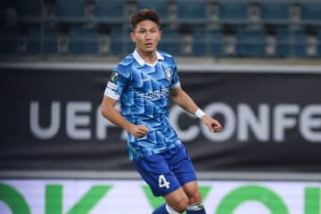 28歳日本人が快挙「この男を獲得せよ！」　欧州1部で年間MVP…鉄人を証明する「48」