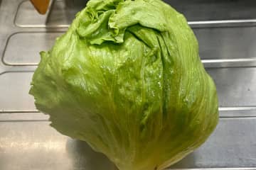 レタスが“長持ちする保存テク”が驚き　アレを取り除くだけで…「全然持ちが違う」との声も