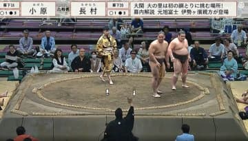 なぜ？ 決着後に審判長が「待った」行司と力士困惑…幕下で珍しい展開に「ありゃ」「奇襲失敗」