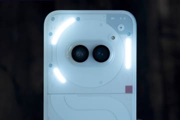 次期「Phone (3)」、ペリスコープ望遠レンズを採用!? バッテリーは…