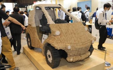 トヨタ車体、100％自然由来の樹脂素材「TABWD」や「GX CONCEPT」を「人とくるまのテクノロジー展2025」で展示