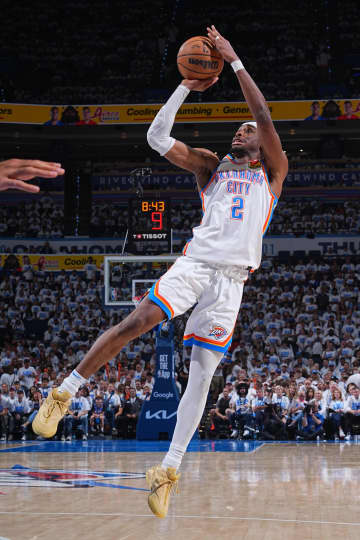 NBA西決勝、サンダーが先勝　Tウルブズに114―88