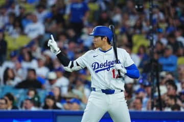 大谷翔平の背後で発見　まさかの大物日本人アスリート…日の丸の“主将”