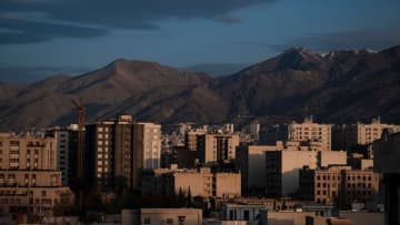 イスラエル、イラン核施設への空爆を準備か　米が新たな諜報入手