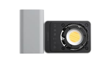 ZHIYUN、「CINEPEER CX50/CX50RGB」発表。コンパクトでシーンを選ばない照明コントロールを実現
