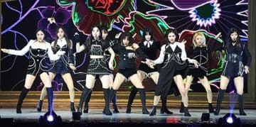 TWICE、4thフルアルバム「THIS IS FOR」で7月11日にカムバック！