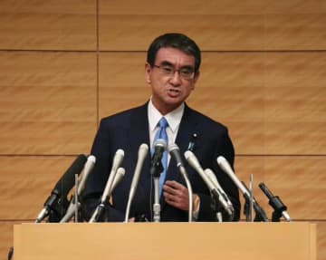 河野太郎氏、中国人「外免切替」めぐる投稿が波紋　警察庁答弁は「検討中」、公表時期も「現時点で未定」