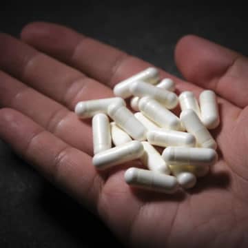 薬物乱用防止教室で話していること…物質ではなく「人」に依存する【クスリ社会を正しく暮らす】