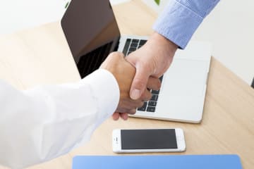 「目一杯投資に行かないのはバカ」と言われても…30代会社員が 「NISA全力投資」の同調圧力に負けず最適解を選べたワケ
