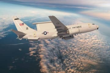 ボーイング、アメリカ空軍向け「E-7 ウェッジテイル」の製造風景を公開！