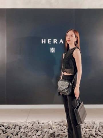 腹出し服・へそ出し服の名前は？ 画像でわかるファッション用語プチ解説