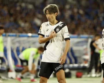 「あそこが相手の弱点」マリノス戦で決めた！ ファーで決勝ヘッド弾のヴィッセル大迫勇也が連発「まだまだ積み重ねていけたらいい」