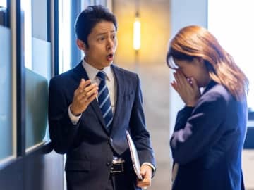「すぐダメ出し」「1対1の密室」は時代遅れ？ 部下への「古いフィードバック」4つの具体例