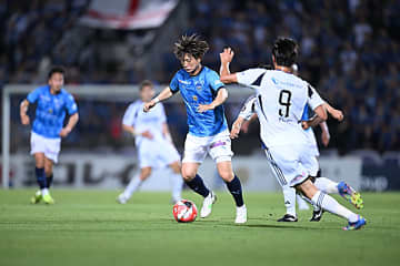 横浜FCのGKメギオラーロが殊勲のPKストップで勝利に導く！　接戦を制したジュビロ磐田は、2回戦に続きJ1撃破／ルヴァン杯3回戦