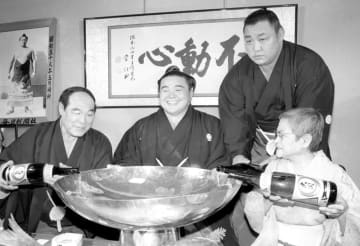 ＜あのころ＞関脇北天佑が初優勝　42年前の5月22日
