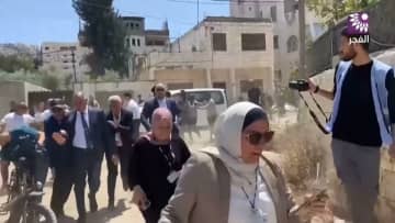 ヨルダン川西岸視察中の外交団にイスラエル軍が警告射撃　日本など20カ国以上が参加もけが人なし