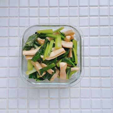 10分でコスパも味も大満足！『エリンギと小松菜のバター醤油焼き』作り置き