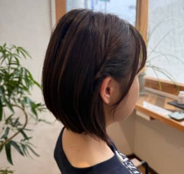 ひと工夫で変わる！サイドの髪が落ちてこなくなる「簡単ヘアピンアレンジ」