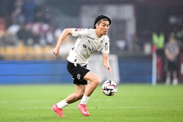 スタッド・ランス、残留をかけた第1戦は1－1ドロー…伊東純也欠場も中村敬斗＆関根大輝が奮闘