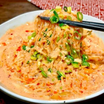【ゆでる必要なし！？】コレ入れたらラーメン止まらん！お店超えの爆ウマ！
