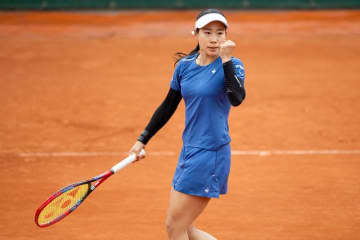 日比野菜緒が元全米女王アンドレスクに逆転勝ち。7度目の全仏OP本戦に王手[全仏オープン]