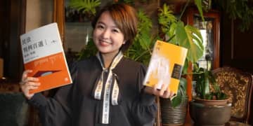 演歌歌手さくらまや「民法大好き」　リケジョが“文転”、法学部を選んだワケ