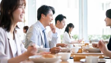 社員食堂で「節税」が可能!?…社員食堂の費用が“経費になる会社”と“ならない会社”の決定的な差【税理士・公認会計士が解説】