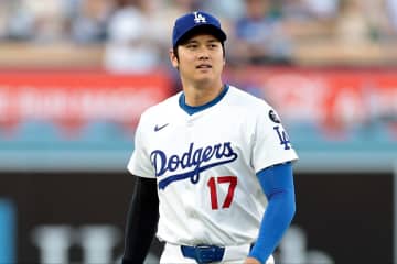 ロバーツ監督、“投手”大谷翔平が「何をするのか見てみたい」と胸を膨らませる！ 24日ライブBPの可能性は「さあどうかな」