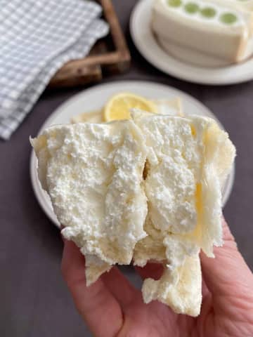 ふわふわ＆さっぱり！ハマるおいしさの「ヨーグルトクリームサンド」