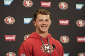 延長契約は双方にとって理想的な形でまとまったと話す49ersのQBパーディー