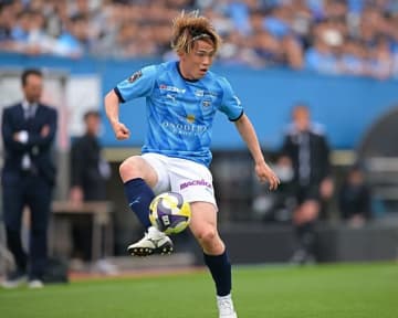 「久しぶりにサッカーがやれて楽しい」リハビリに励む山根永遠の心境。白星先行のチームに期待「連勝が続けば自信もつく」【横浜FC】