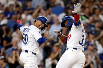 ドジャース、逆転勝利で同地区カード勝ち越し　テオスカーの10号3ランでCY賞右腕を撃破　好投のメイが5月初白星