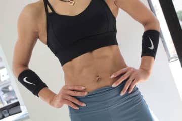 腹筋を割るなら「筋トレ＋有酸素運動」が正解！効率よくお腹を絞る【10分間】