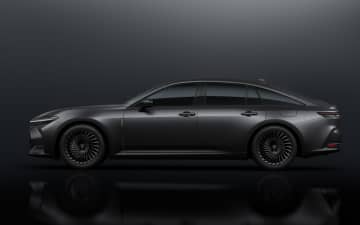 トヨタ、「クラウンセダン」に特別仕様車「Z"THE 70th"」「Z“THE LIMITED-MATTE METAL"」