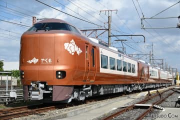 鉄道友の会による2024年デビューの「優秀車両」賞が発表　最優秀車両は新型「やくも」