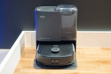 Anker、ローラー型モップ採用のロボット掃除機「Eufy Robot Vacuum Omni E25」。“常にきれいなモップ”の水拭き実現