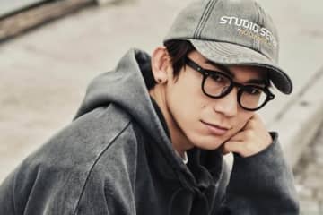 Zoff×EXILE NAOTOのスタジオ セブン、台形フォルムの太縁眼鏡＆サングラスなど計40種