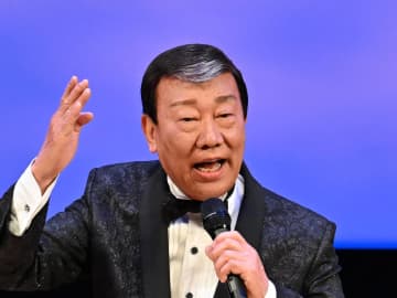橋幸夫、「アルツハイマー型認知症」を公表。「3曲とも歌えなかった」夢グループ社長が病状説明