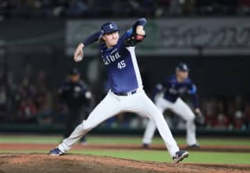西武のウィンゲンター、盛岡名物・福田パンを大絶賛「ピーナッツ・バター味、10個いけそう」
