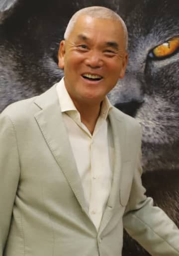 「子ネコが人見知りして…」写真家・岩合光昭、海外ロケでのまさかの事態に「微笑ましい」「撮影あるある」と反響