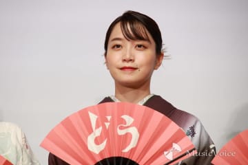 「緑色の怪獣みたいな…」深川麻衣、若葉竜也が撮った“妖怪写真”に驚き