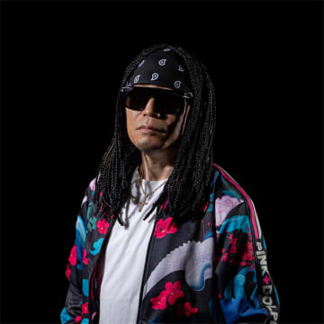 DJ PMX、AK-69とSKRYU迎えた新曲「Light It Up」をリリース