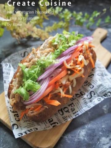 お弁当やピクニックにも♪食べ応えばっりちな「ごちそうサンド」
