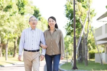 給料の約5割が税金と社会保険料に…「国民負担率」って何？