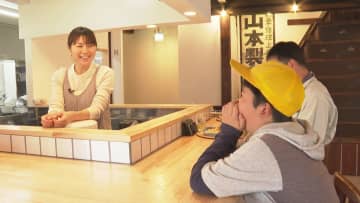 築100年の古民家改修で人がつながる日の当たる場所「hinata食堂」ランチ800円！埼玉から東彼杵へ移住した元地域おこし協力隊の3児の母が「まちに恩返し」