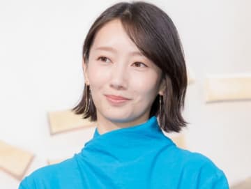 波瑠、紫外線対策で“完全防備”「あやしい人に」「出会ってもわかんない」