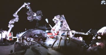 中国宇宙船「神舟20号」乗組員、最初の船外活動を完了
