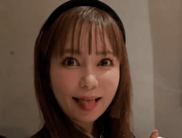「起きたら指が痛い」中川翔子、妊娠中の"体調の変化"にファンから心配の声続出「新しい命と闘ってます」